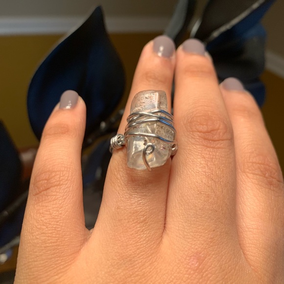 ❗️SOLD❗️ Clear Quartz - Picture 3 of 4